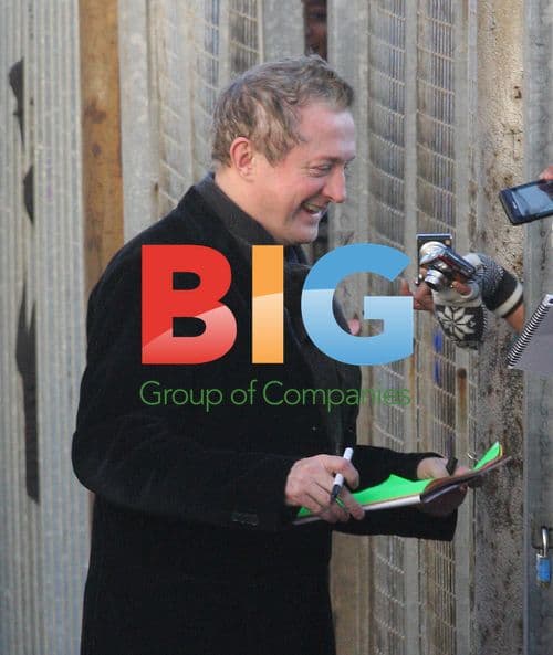 Louis Walsh Signs Autographs