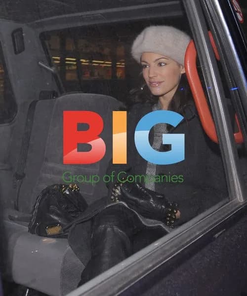Kelly Brook's Night Out in Marylebone, London