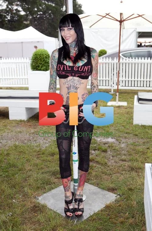 Michelle McGee at Stella Christmas Polo