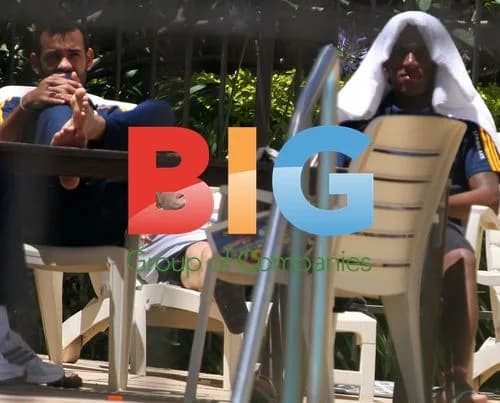 David Beckham Relaxes with LA Galaxy Teammates