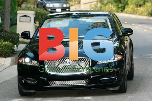 Beckhams Take New Jaguar for Spin