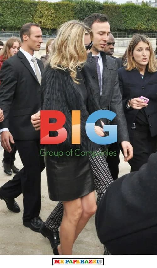 Kate Moss at Dior Fashion Week in Paris