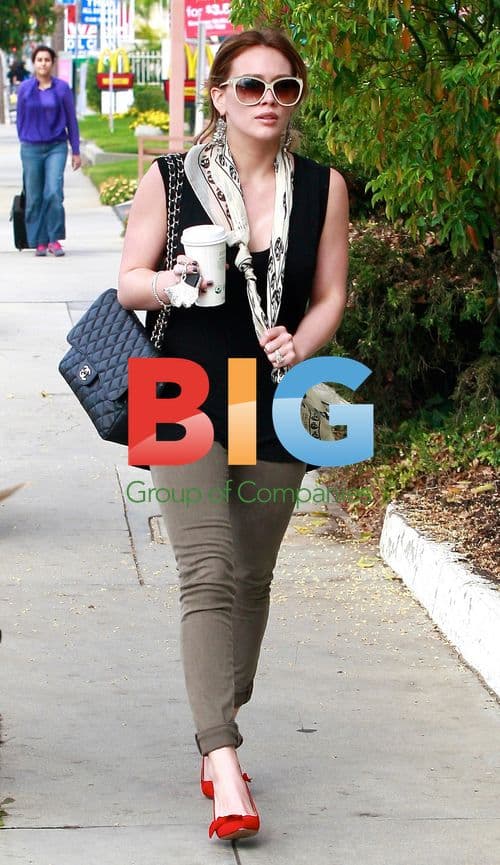 Hilary Duff visits doctor in LA