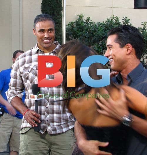 Rick Fox and Cheryl Burke Visit "Extra"