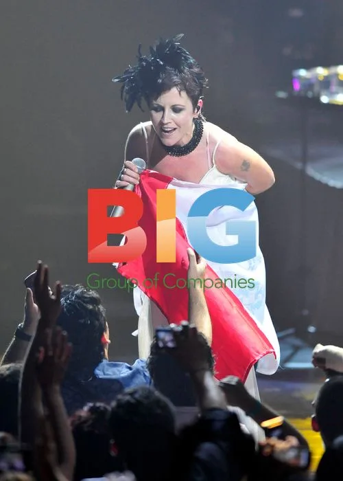 The Cranberries Live in Acapulco