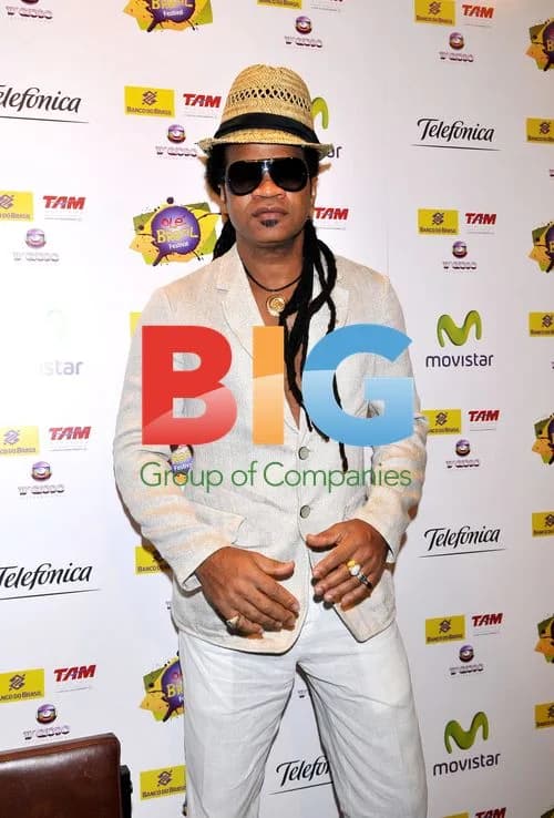 Carlinhos Brown Presents Album in Madrid