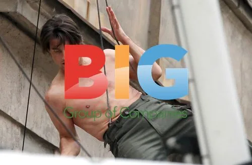 Tom Cruise on 'Mission Impossible 4' set