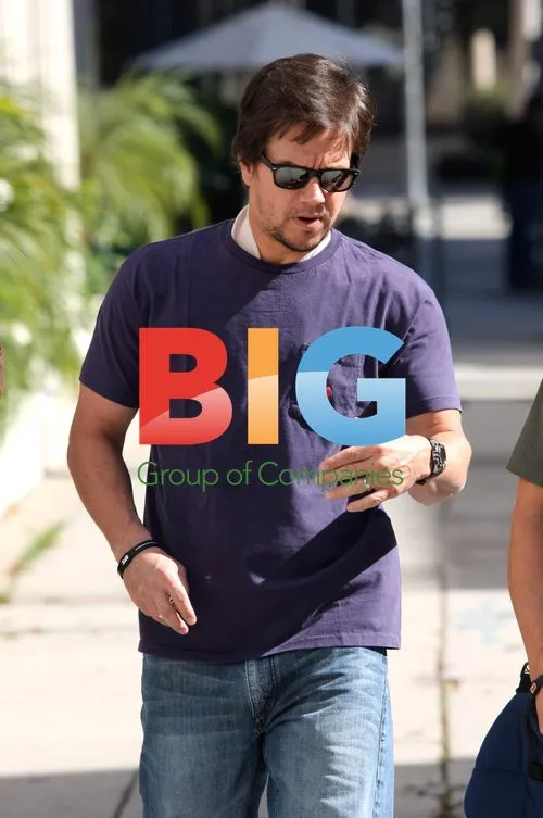 Mark Wahlberg runs errands in Beverly Hills