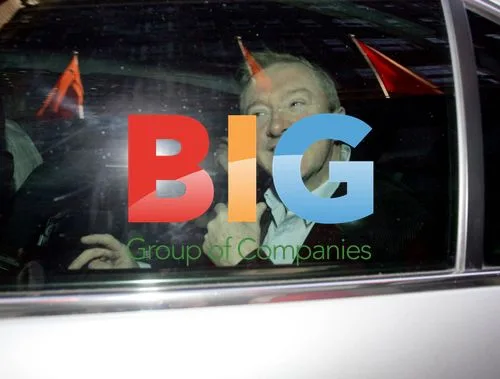 Louis Walsh Leaves Mayfair Hotel