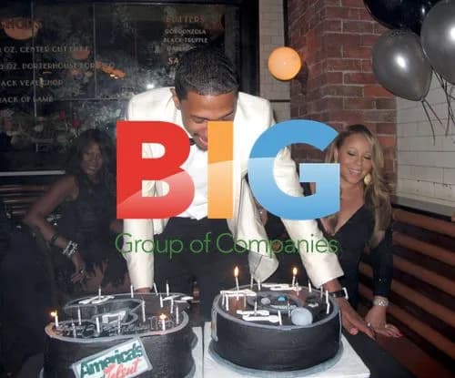 Nick Cannon and Mariah Carey at Lavo Restaurant