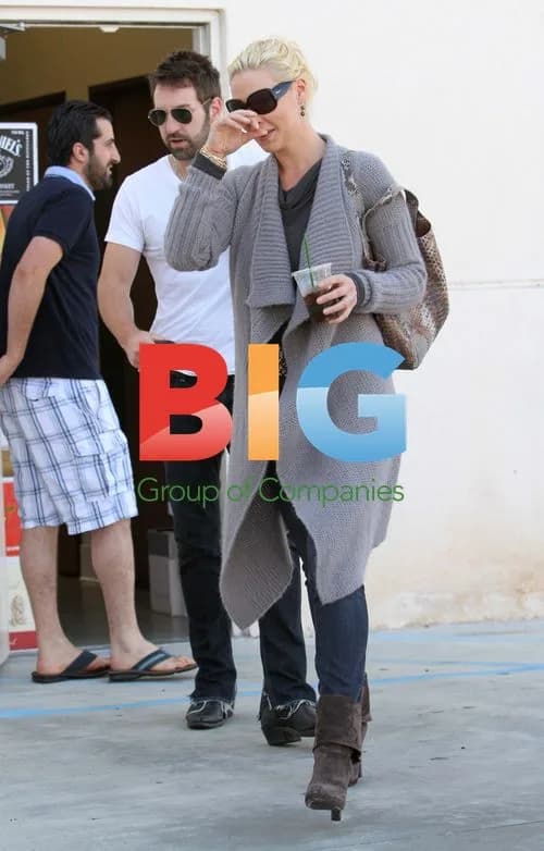 Katherine Heigl and Josh Kelley Grab Food
