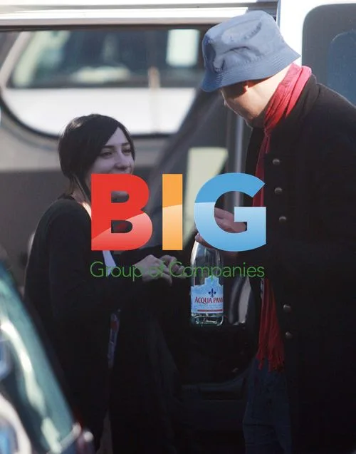 Billy Corgan and Jessica Origliasso depart Perth Airport