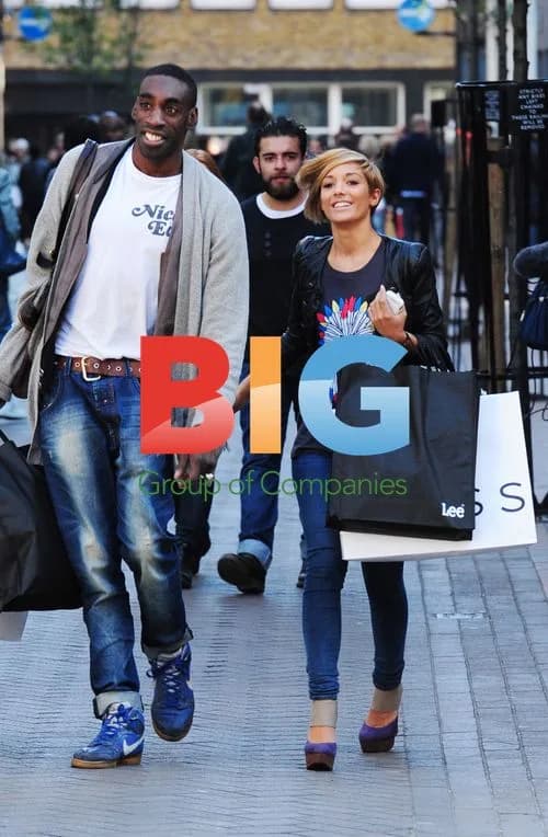 Frankie Sandford & Mollie King Shopping