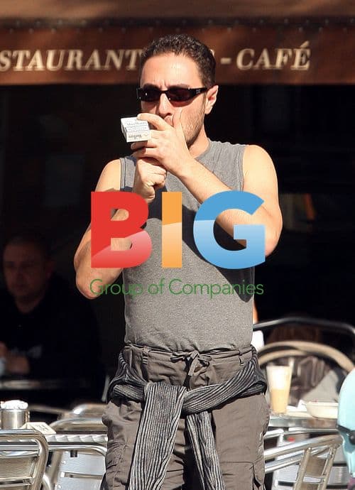 Felicity Kendal and Vincent Simone Decide on Lunch