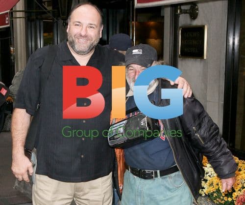 James Gandolfini signs autographs in NYC