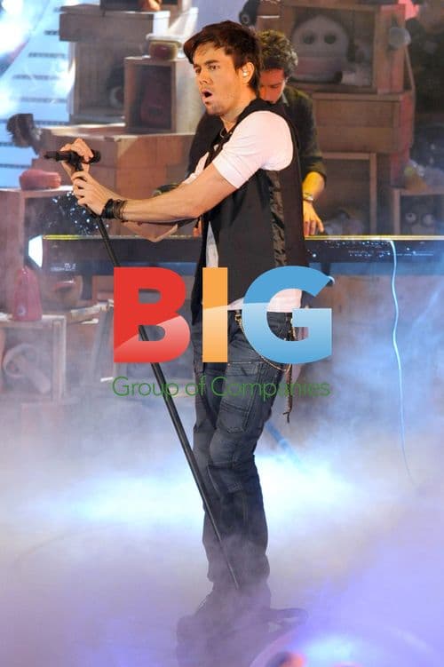 Enrique Iglesias on X Factor Italy