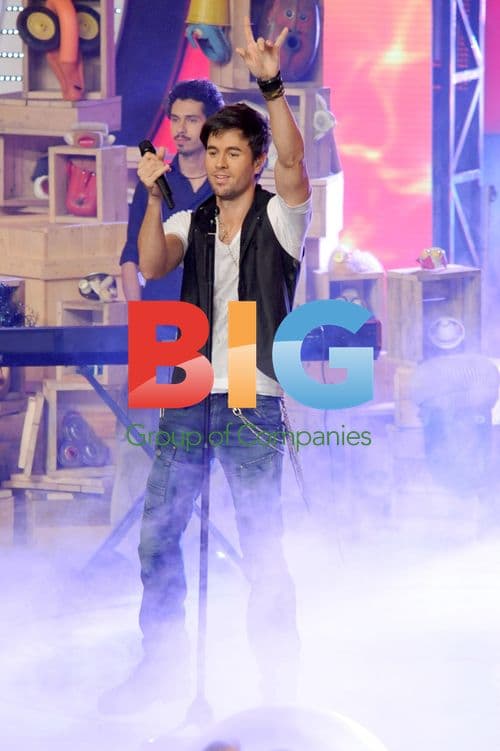 Enrique Iglesias on Italian X Factor