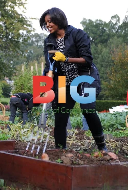 First Lady Obama Harvests in White House Garden