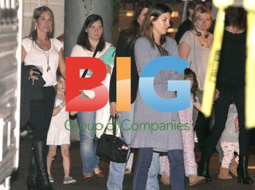 Adam Sandler's daughters, Katie Holmes' daughter on "Jack and Jill" set