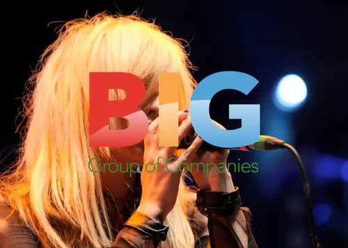 The Ting Tings Perform at Voice Storm 2010