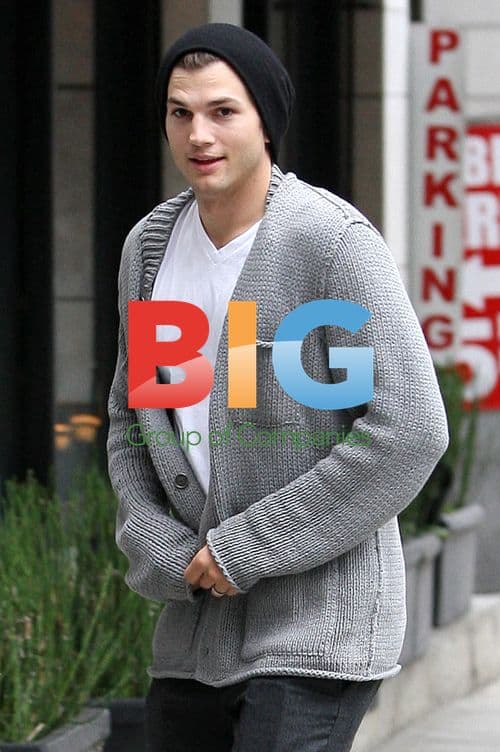 Ashton Kutcher Lunch After Israel Trip