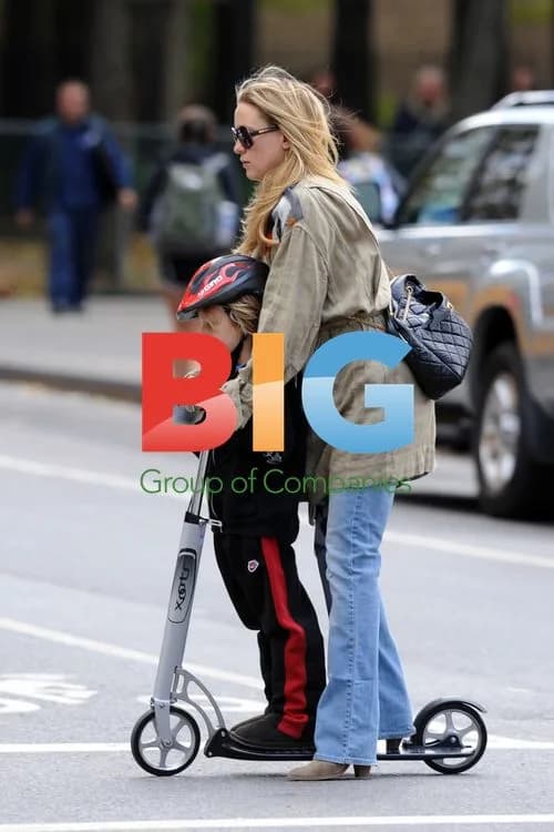 Kate Hudson Skateboards with Son Ryder in NYC