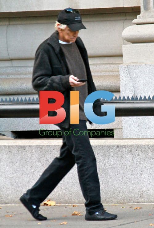 Michael Douglas Leaving NYC Apartment