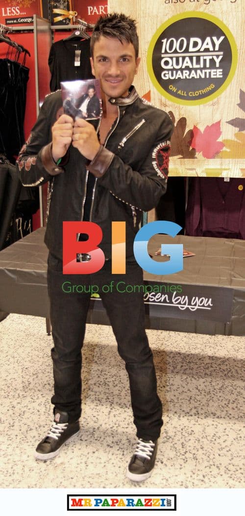 Peter Andre signs 'Defender' single