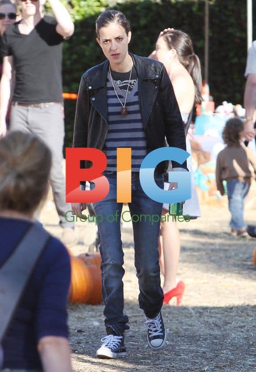 Samantha Ronson at Pumpkin Patch