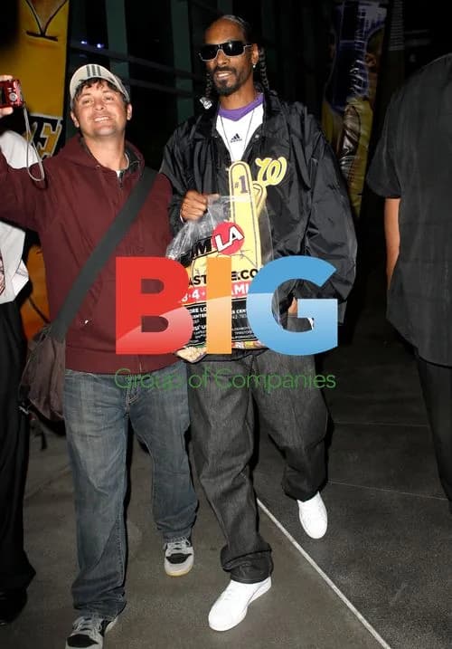 Snoop Dog Shows LA Lakers Pride