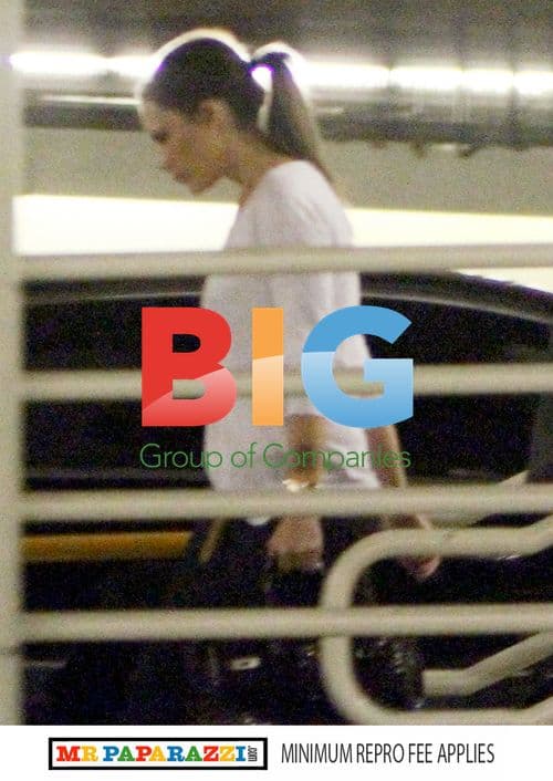 Victoria Beckham shops at Barneys looking frumpy