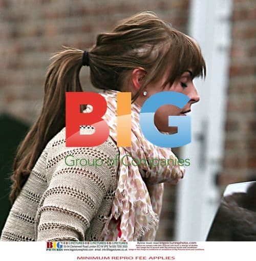 Coleen Rooney Leaving Beautician After Treatments