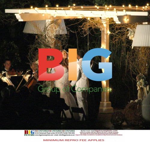 Mariah Carey Renews Vows with Nick Cannon