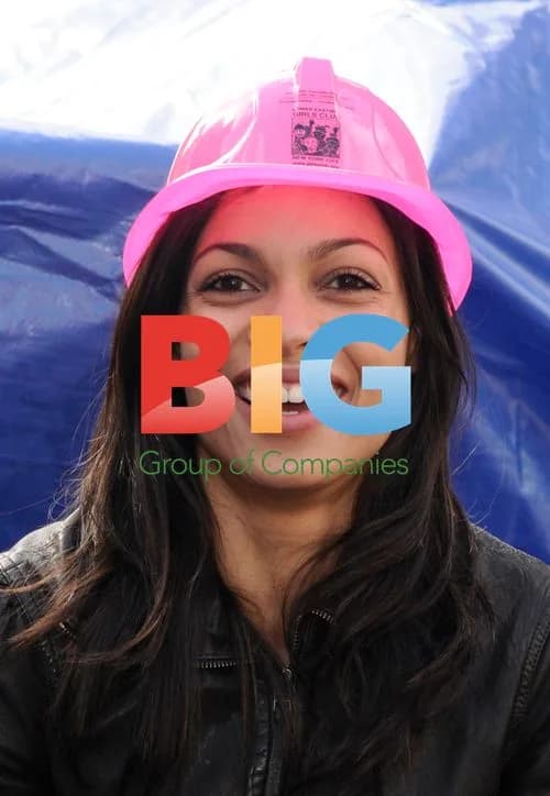 Rosario Dawson at Lower Eastside Girls Club Center
