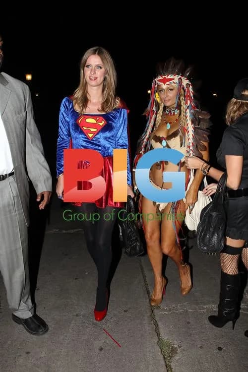 Paris Hilton Wasted at Playboy Mansion Party