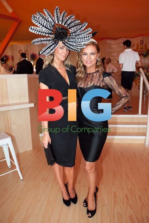 Jennifer Hawkins and Sonia Kruger at 2010 AAMI Victoria Derby Day