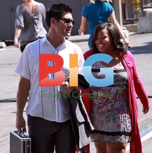 Amber Riley on Glee Set