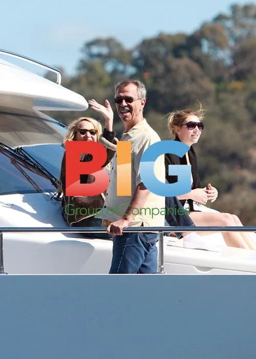 Jerry Hall and 'The Graduate' Cast Cruising in Perth