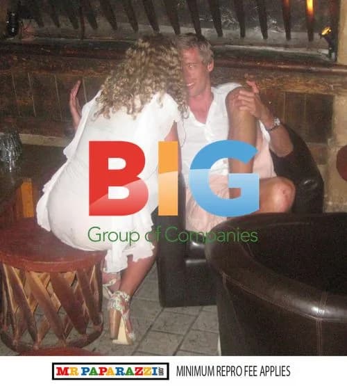Peter Crouch with Blondes in Nightclub