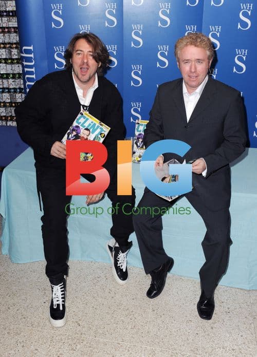 Jonathan Ross & Mark Miller at Comic Signing