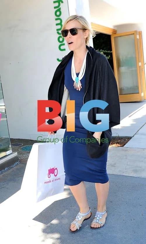 Natasha Bedingfield Shopping in LA