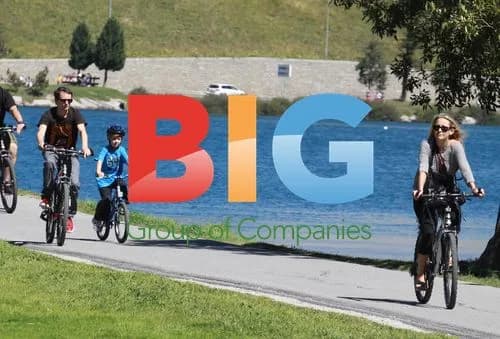 Kate Hudson and Matthew Bellamy bike ride in Swiss Alps