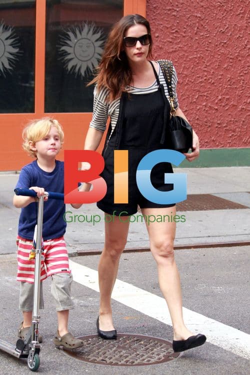 Liv Tyler and Milo Langdon in NYC