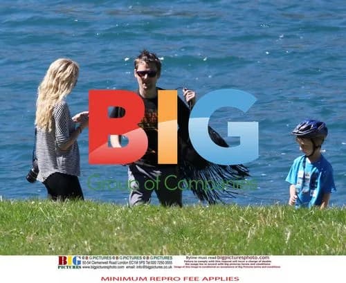 Kate Hudson and Matthew Bellamy Bike Ride