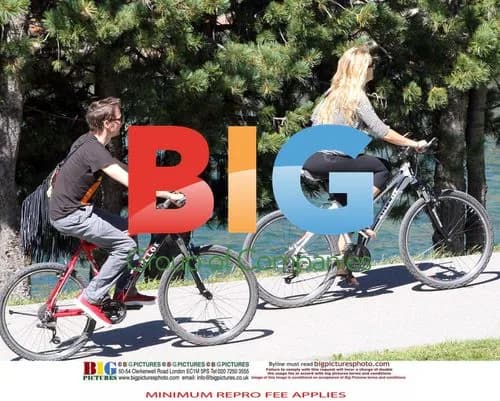 Kate Hudson and Matthew Bellamy's Swiss Bike Ride