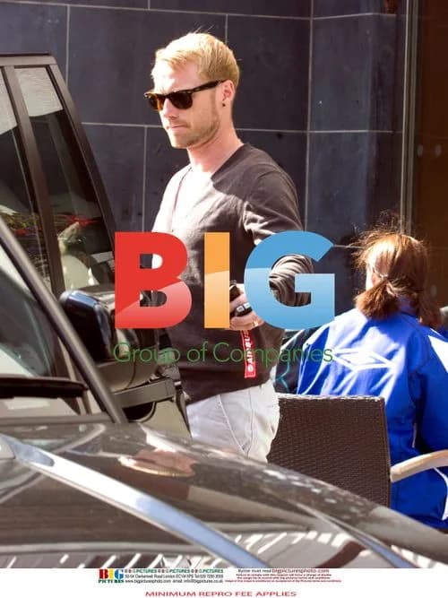 Ronan Keating and Family Get Coffee in Dublin