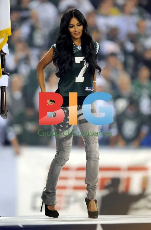 Nicole Scherzinger Performs Anthem at NFL Game