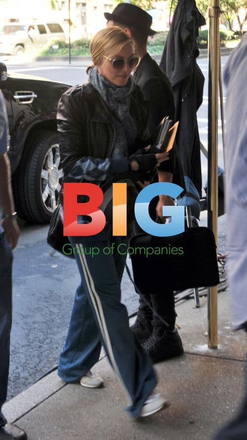 Madonna consults agenda in NYC