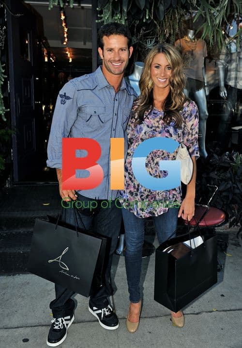 Reality TV Couple Out Shopping