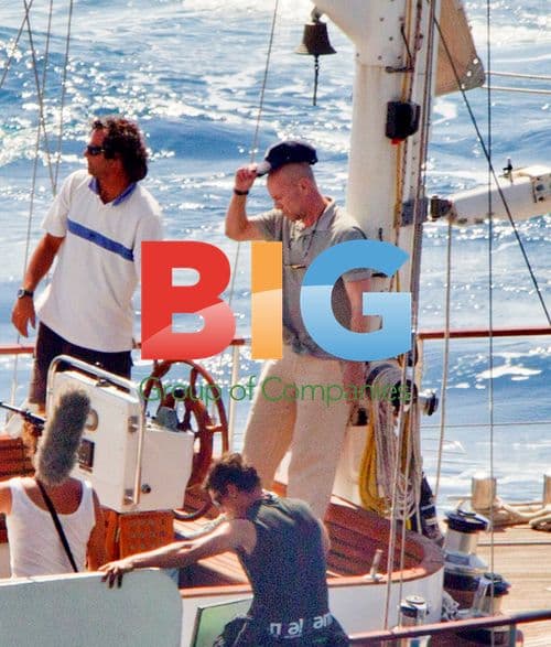 Bruce Willis on 'The Cold Light of Day' set